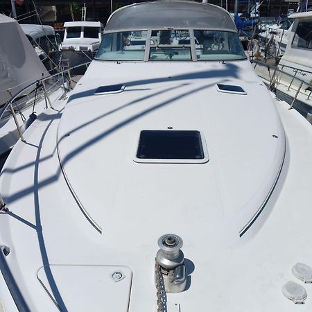 Diagonal Mar Sailboat 호텔 산트 아드리아 데 베소스 외부 사진